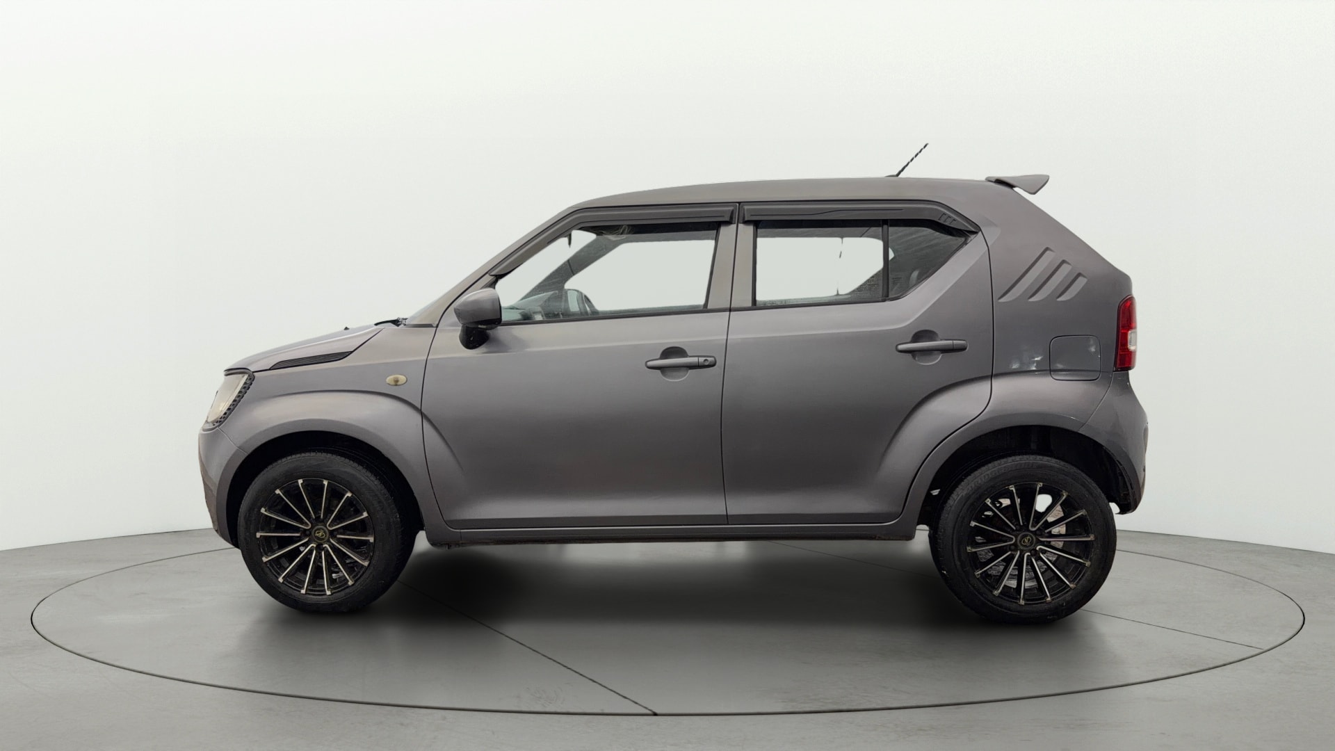 View 2019 Maruti Suzuki 1000 Base Variant Image 5 Used 2019 Maruti Suzuki 1000 Base Variant Image 5
