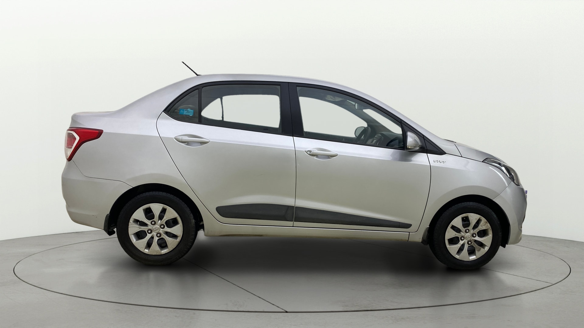 View 2015 Hyundai Xcent S Petrol Image 8 Used 2015 Hyundai Xcent S Petrol Image 8