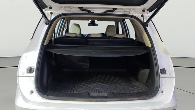 View MG Hector Image 40 Used MG Hector Image 40