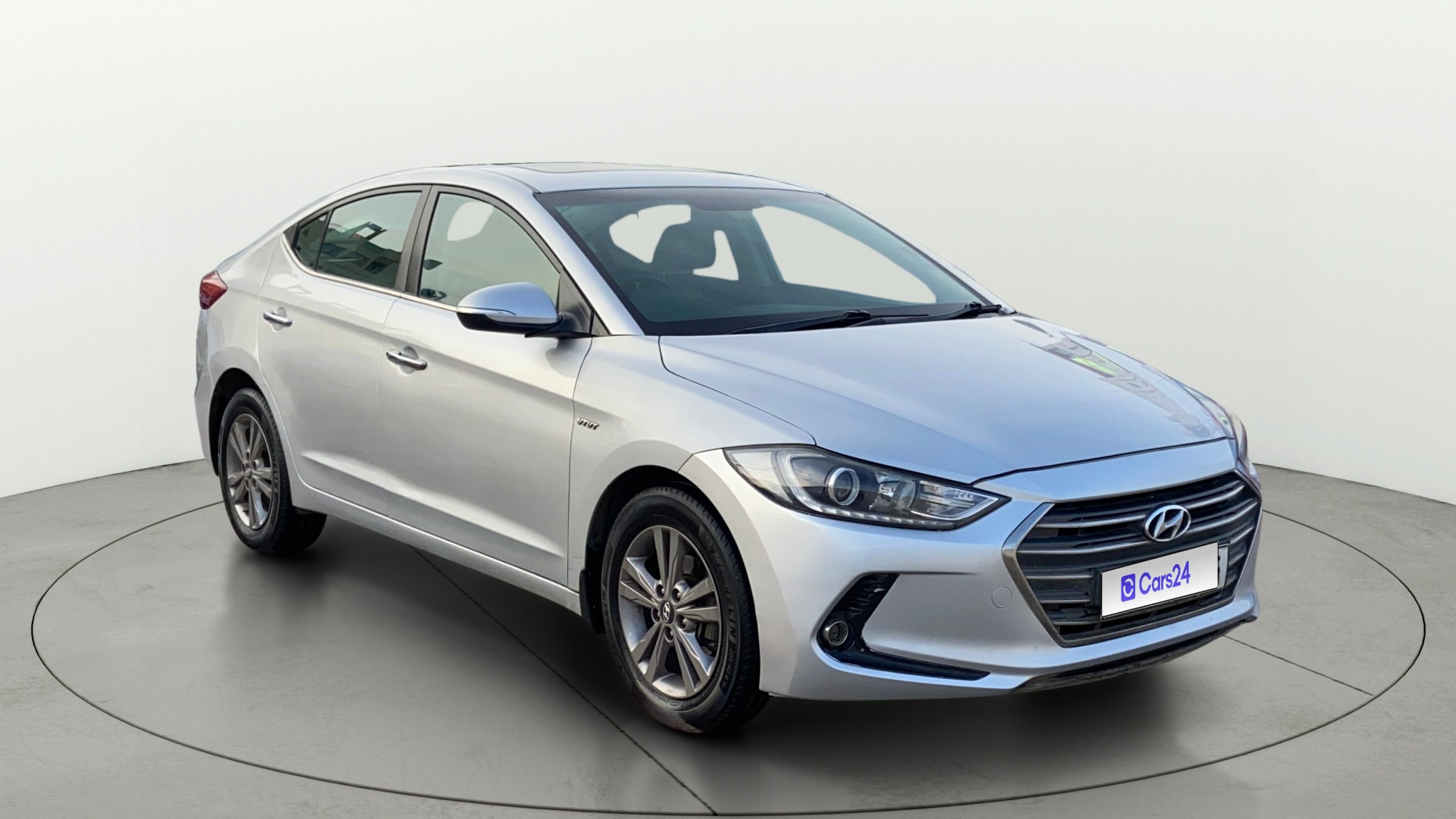 View 2018 Hyundai Elantra 1.6 CRDi S Image 39 Used 2018 Hyundai Elantra 1.6 CRDi S Image 39