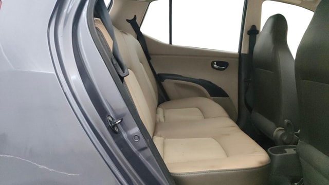 View Hyundai i10 Image 28 Used Hyundai i10 Image 28