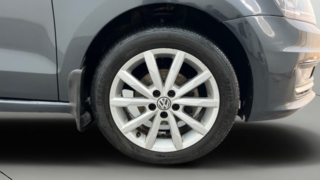 View Volkswagen Vento Image 40 Used Volkswagen Vento Image 40