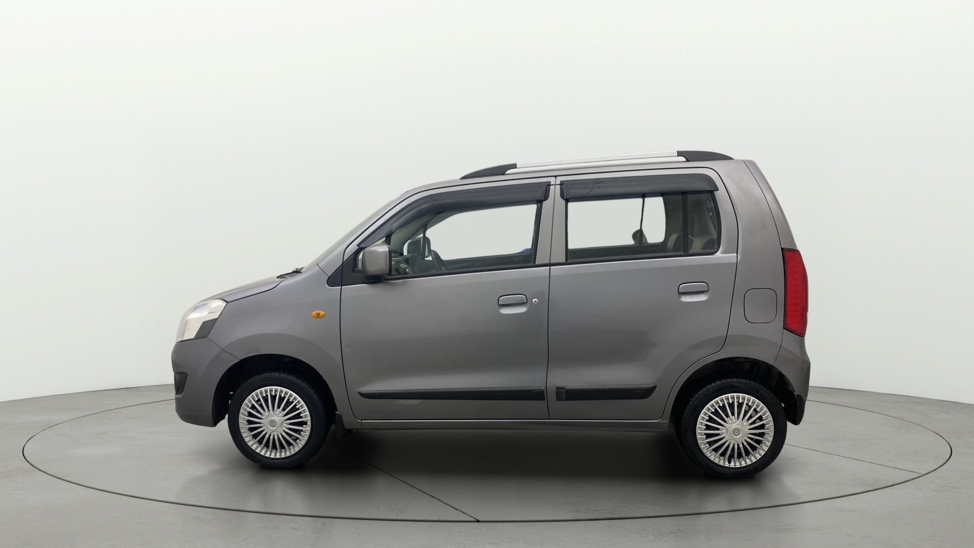 Used 2015 Maruti Suzuki 1000 Used 2015 Maruti Suzuki 1000