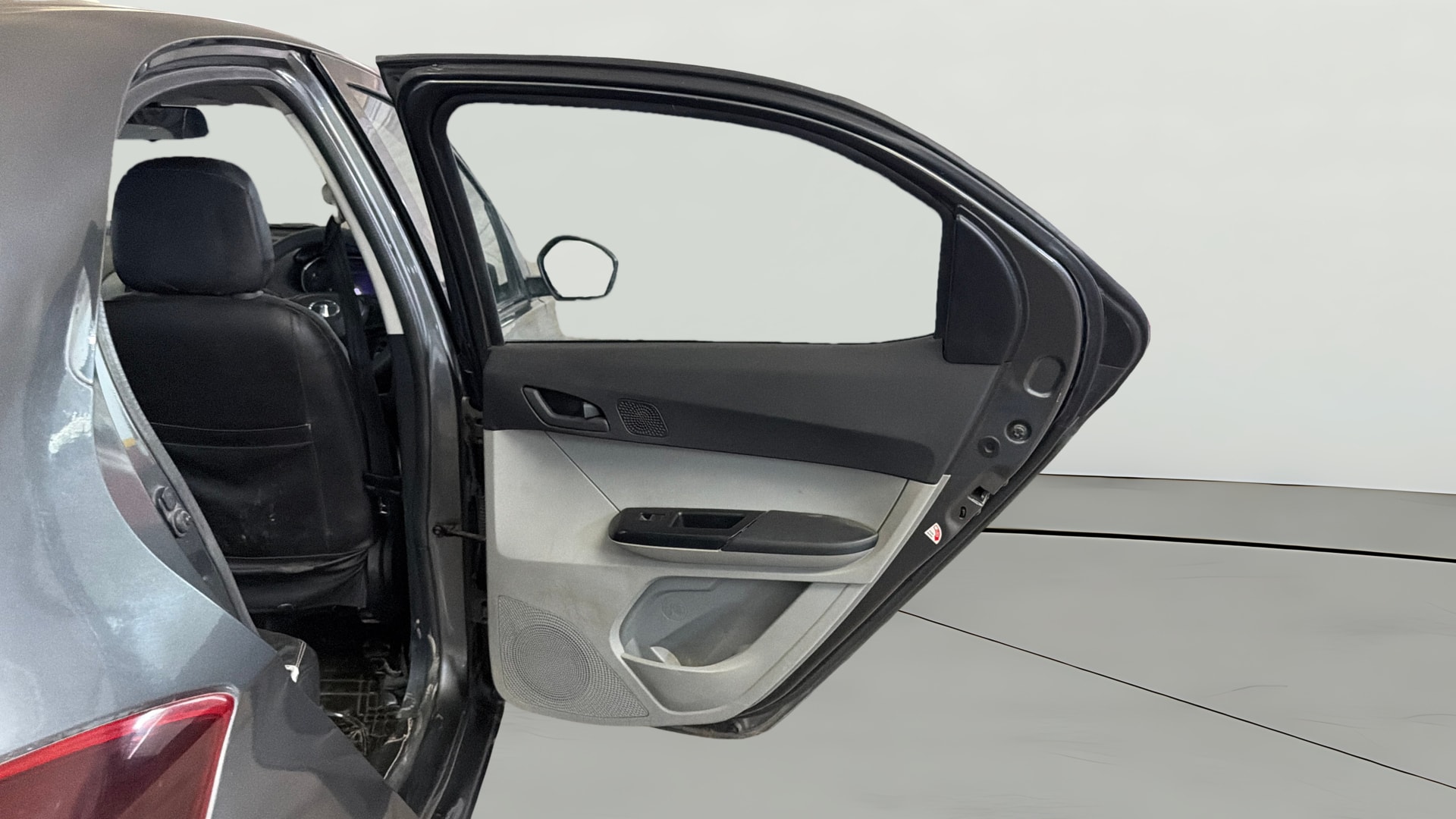 Used 2023 Tata Tiago Used 2023 Tata Tiago