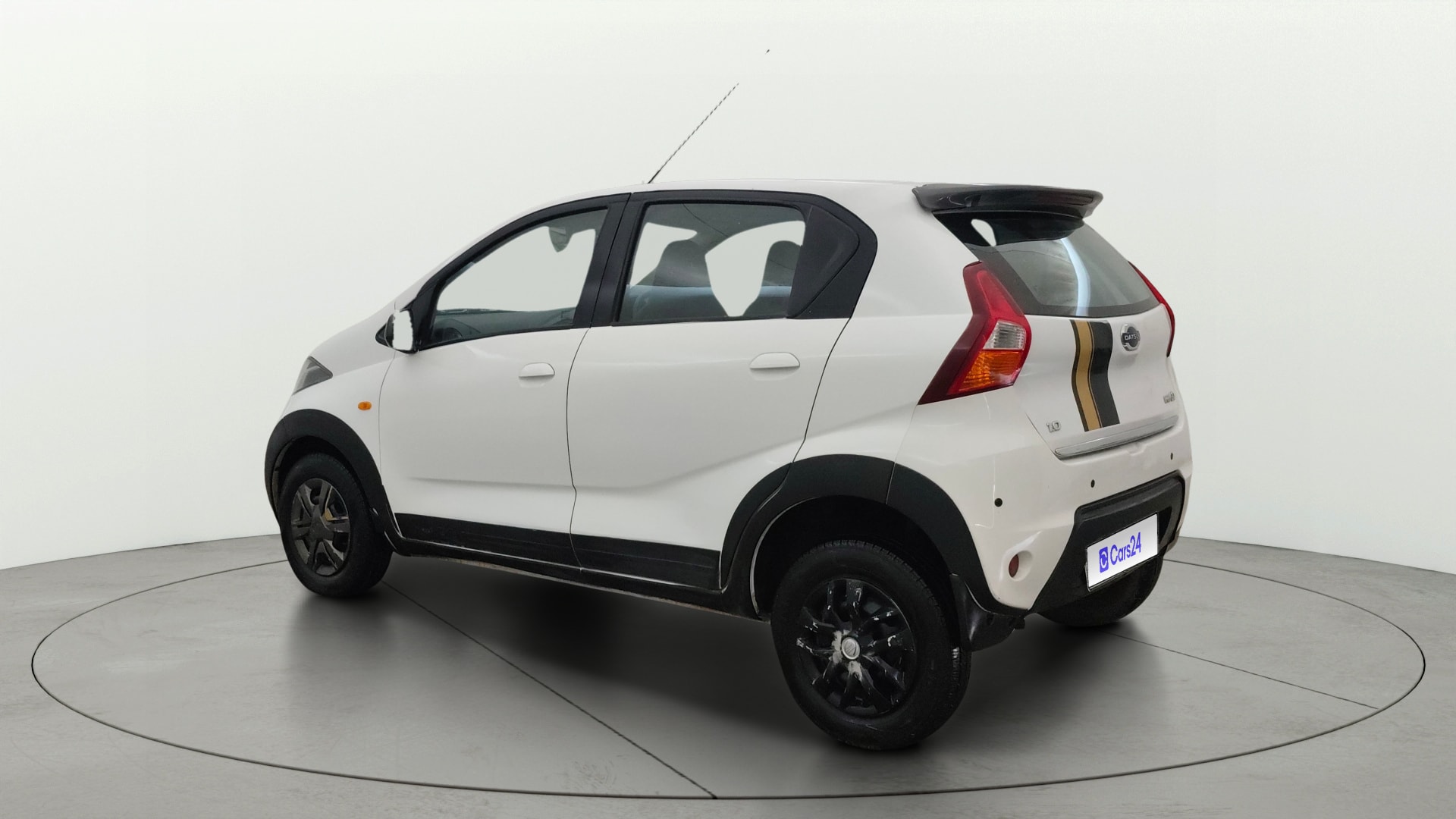 View 2017 Datsun Redi GO T(O) 1.0L- Limited Edition Image 2 Used 2017 Datsun Redi GO T(O) 1.0L- Limited Edition Image 2