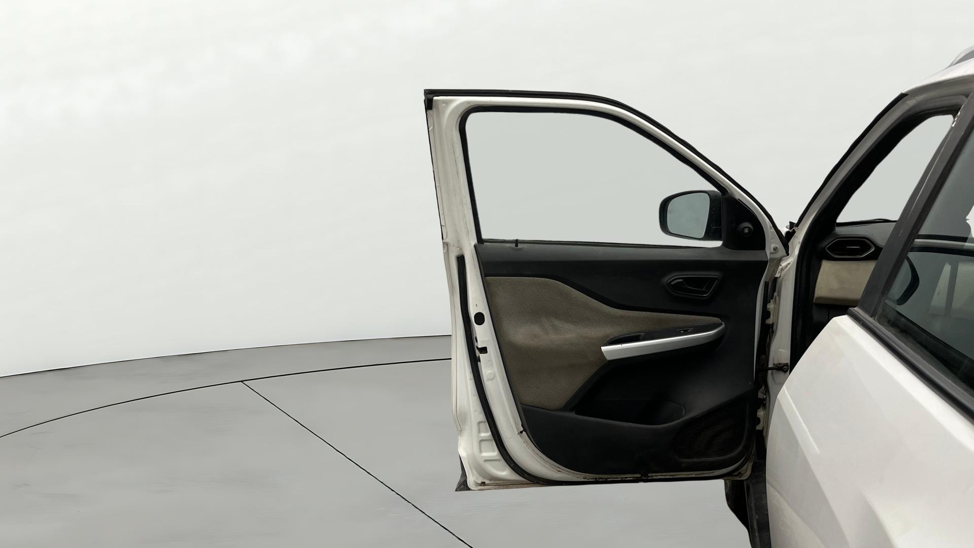 View 2023 Nissan Magnite XE Image 30 Used 2023 Nissan Magnite XE Image 30