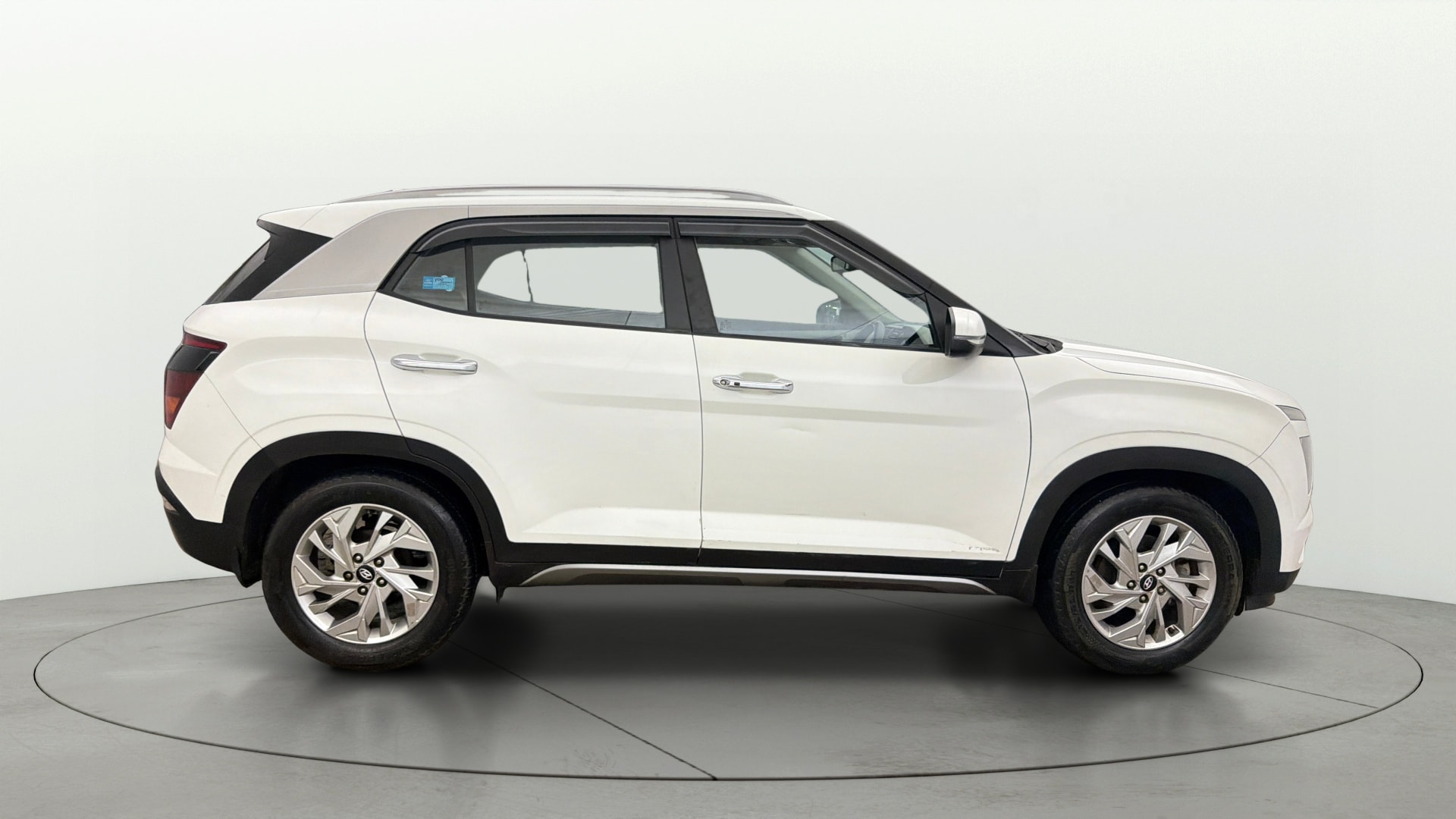 View 2022 Hyundai Creta SX MT Diesel Image 9 Used 2022 Hyundai Creta SX MT Diesel Image 9