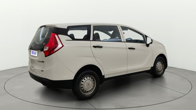 View Mahindra Marazzo Image 44 Used Mahindra Marazzo Image 44