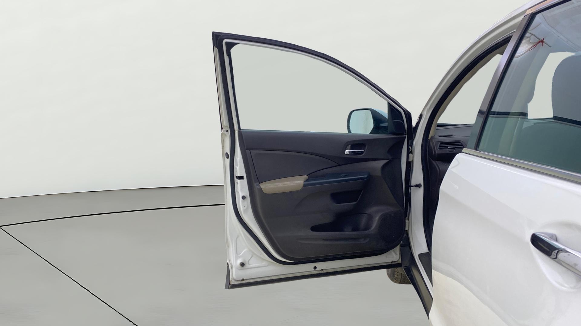View 2016 Honda CR-V 2.0L AT Petrol Image 39 Used 2016 Honda CR-V 2.0L AT Petrol Image 39