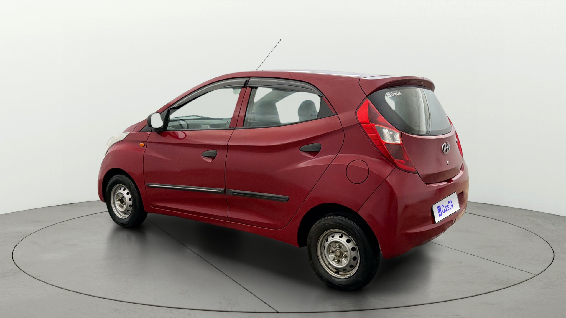 View 2016 Hyundai EON Era Plus Image 2 Used 2016 Hyundai EON Era Plus Image 2