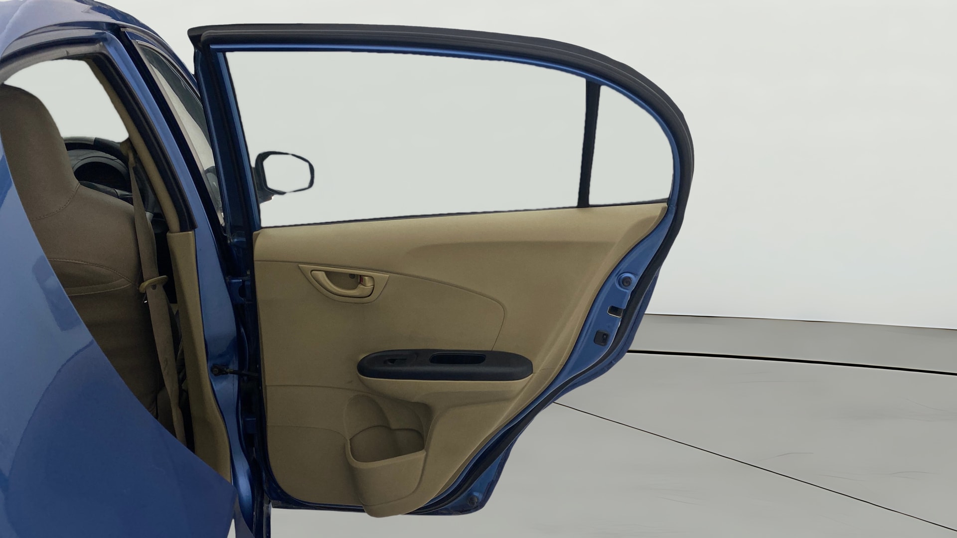 View 2014 Honda Amaze E MT Petrol BS IV Image 7 Used 2014 Honda Amaze E MT Petrol BS IV Image 7