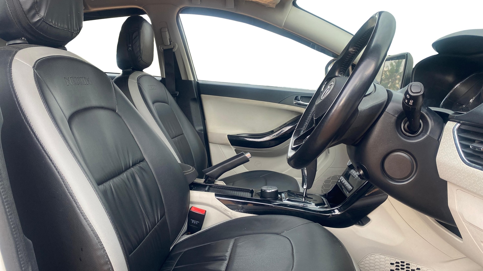 View 2021 Tata Nexon Revotron XE Image 18 Used 2021 Tata Nexon Revotron XE Image 18