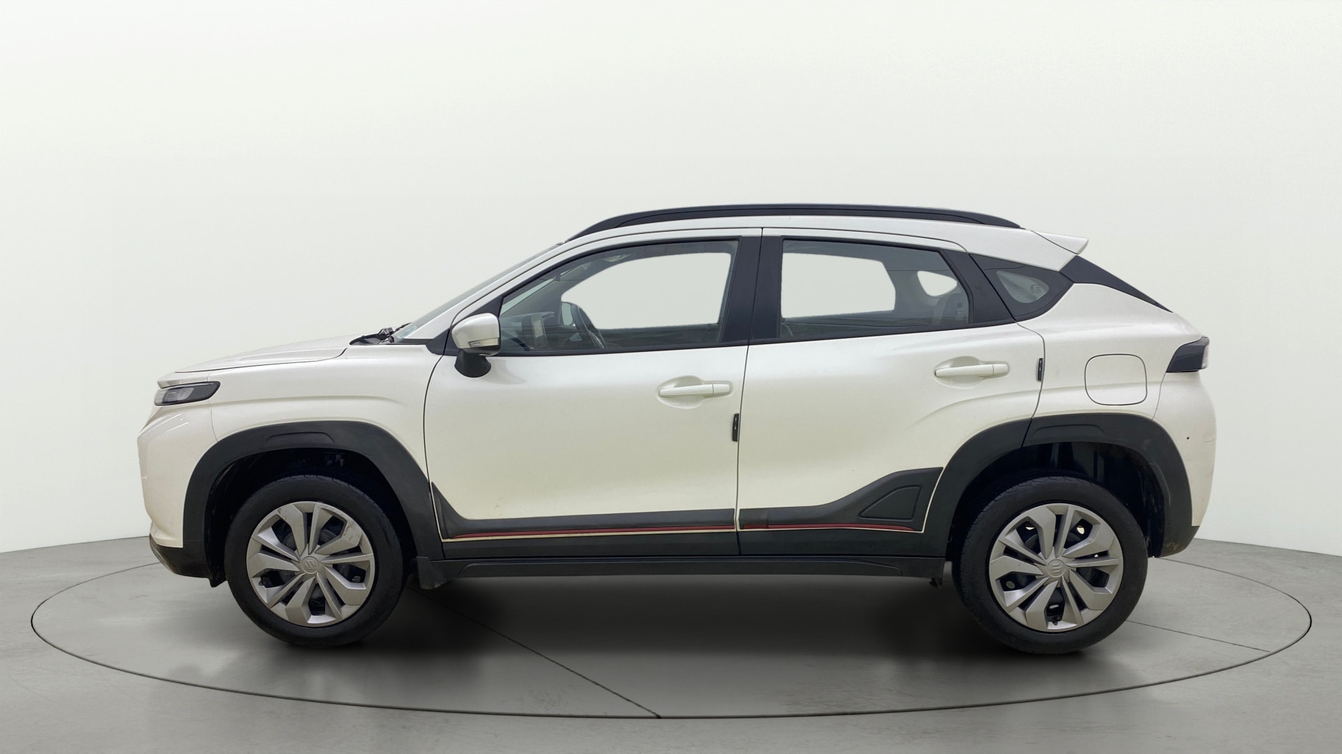 View 2024 Maruti Suzuki 1000 Base Variant Image 5 Used 2024 Maruti Suzuki 1000 Base Variant Image 5
