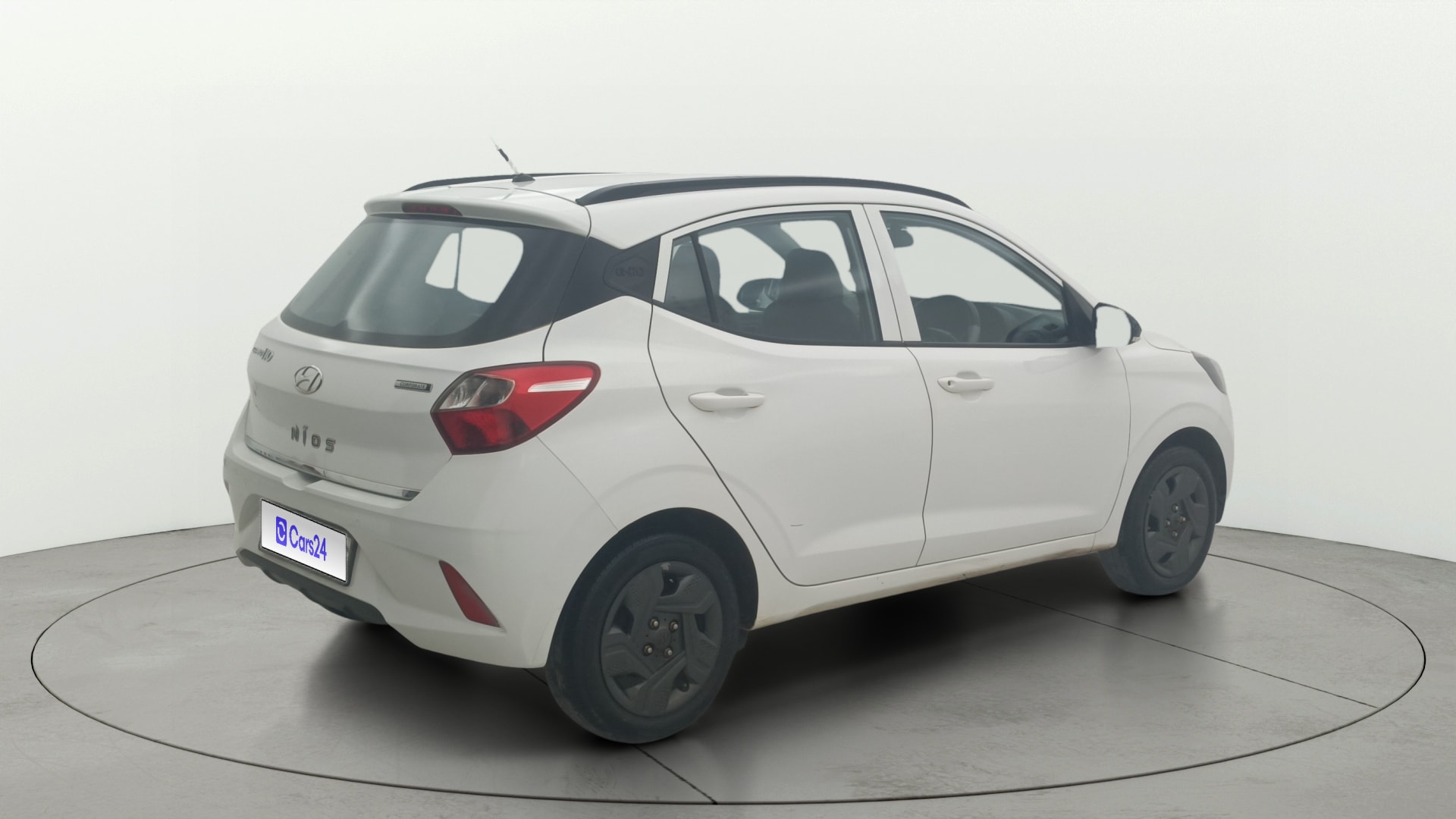 View 2022 Hyundai Grand i10 Nios Magna Corporate Edition Petrol Image 42 Used 2022 Hyundai Grand i10 Nios Magna Corporate Edition Petrol Image 42