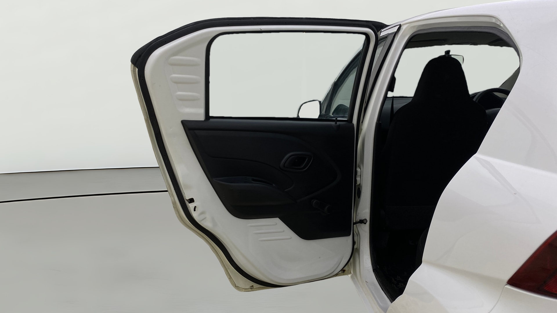 View 2019 Datsun Redi GO A Image 22 Used 2019 Datsun Redi GO A Image 22
