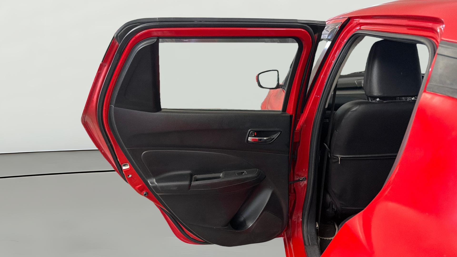 View 2019 Maruti Suzuki 1000 Base Variant Image 22 Used 2019 Maruti Suzuki 1000 Base Variant Image 22