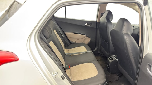 View Hyundai Grand i10 Image 29 Used Hyundai Grand i10 Image 29