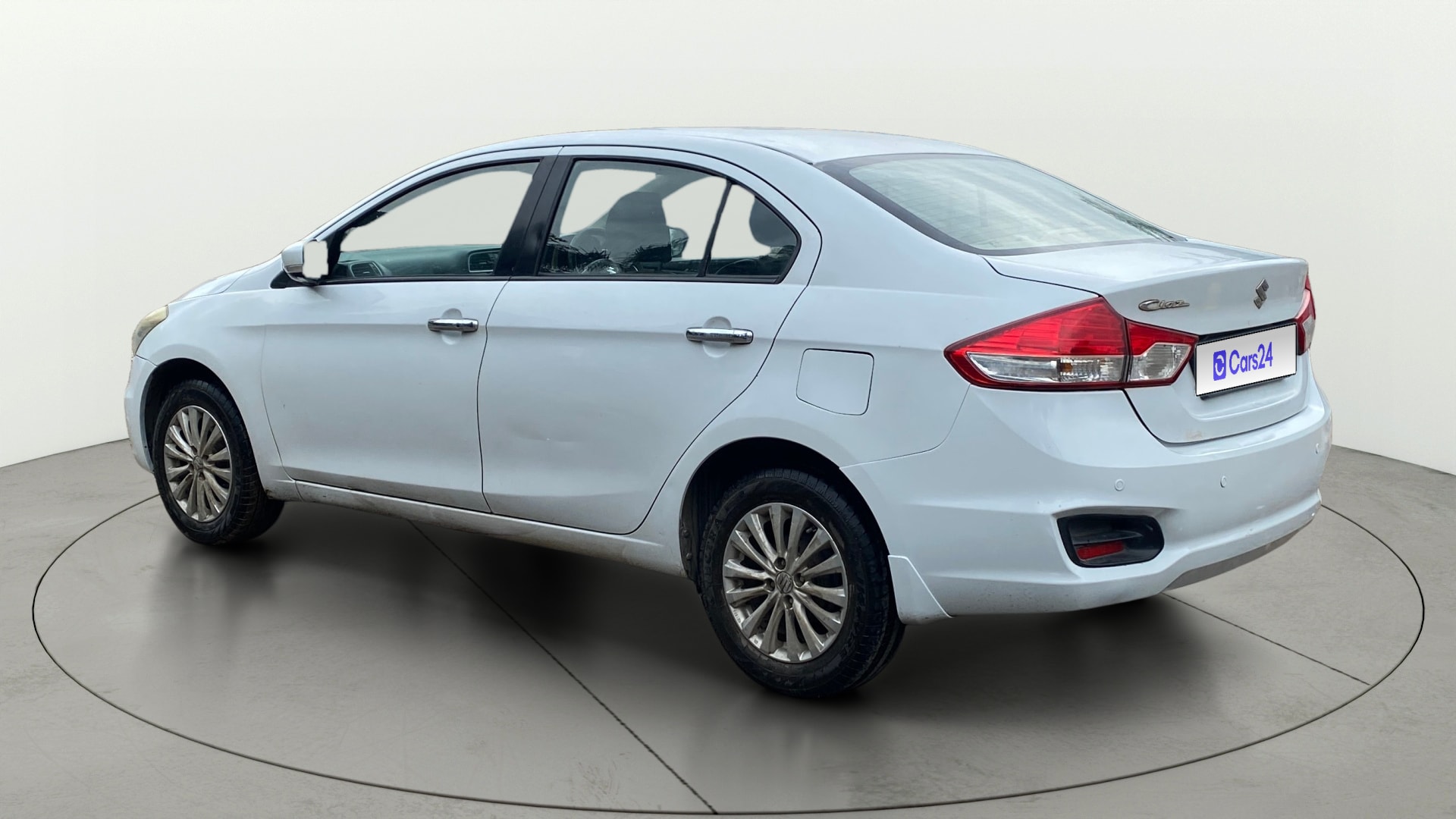 View 2016 Maruti Suzuki 1000 Base Variant Image 2 Used 2016 Maruti Suzuki 1000 Base Variant Image 2
