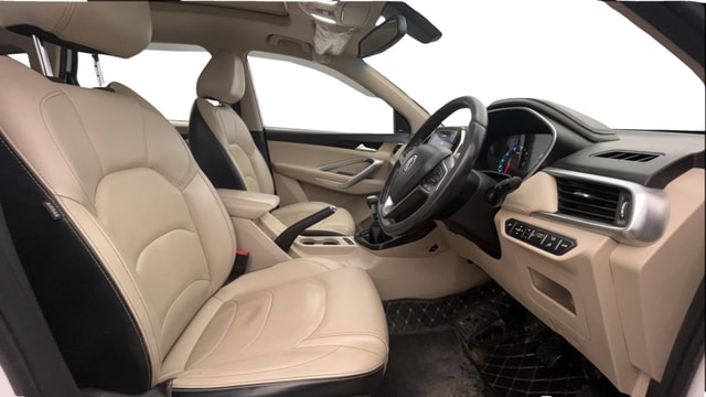 View MG Hector Image 18 Used MG Hector Image 18