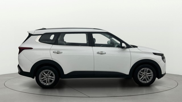 View Kia Carens Image 28 Used Kia Carens Image 28