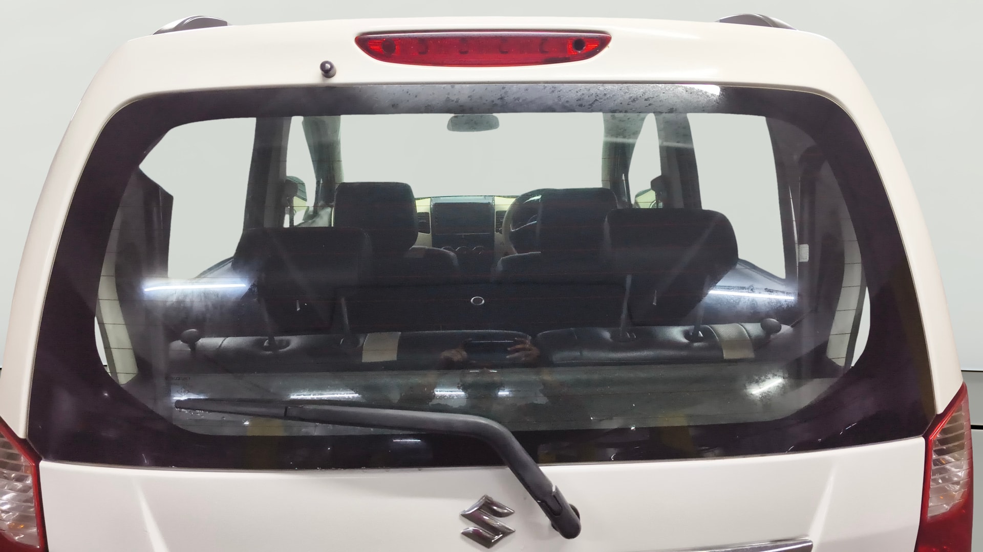 View 2018 Maruti Suzuki 1000 Base Variant Image 3 Used 2018 Maruti Suzuki 1000 Base Variant Image 3