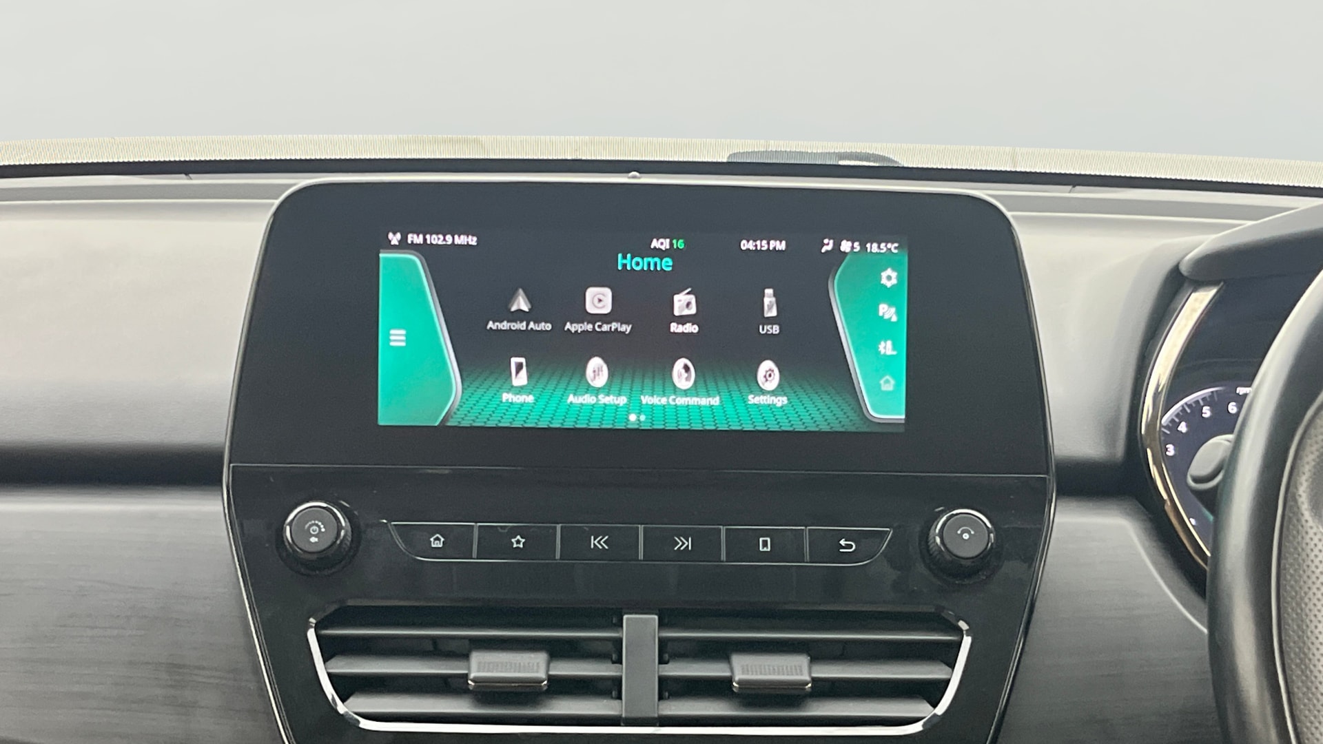Used 2022 Tata Safari Used 2022 Tata Safari