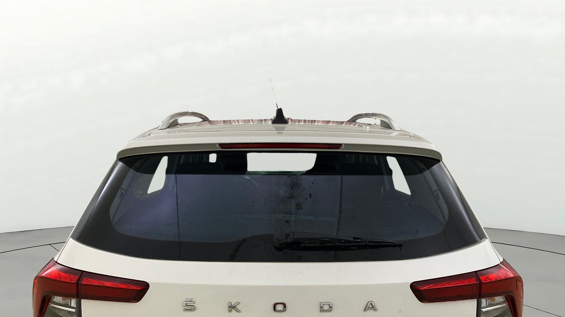 View 2022 Skoda Kushaq Ambition 1.0 TSI MT Image 4 Used 2022 Skoda Kushaq Ambition 1.0 TSI MT Image 4