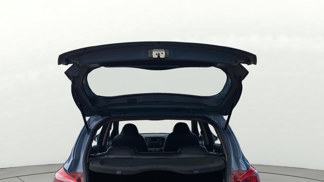 View Hyundai Grand i10 Image 16 Used Hyundai Grand i10 Image 16