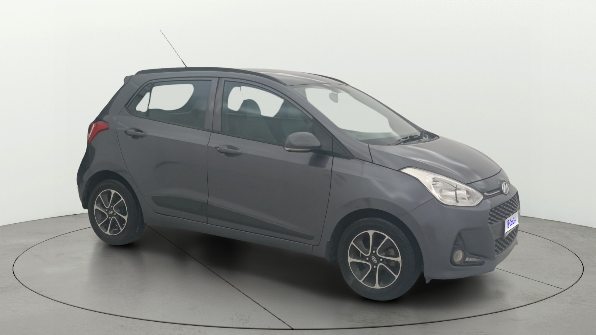 View 2017 Hyundai Grand i10 1.2 Sportz AT Petrol Image 21 Used 2017 Hyundai Grand i10 1.2 Sportz AT Petrol Image 21