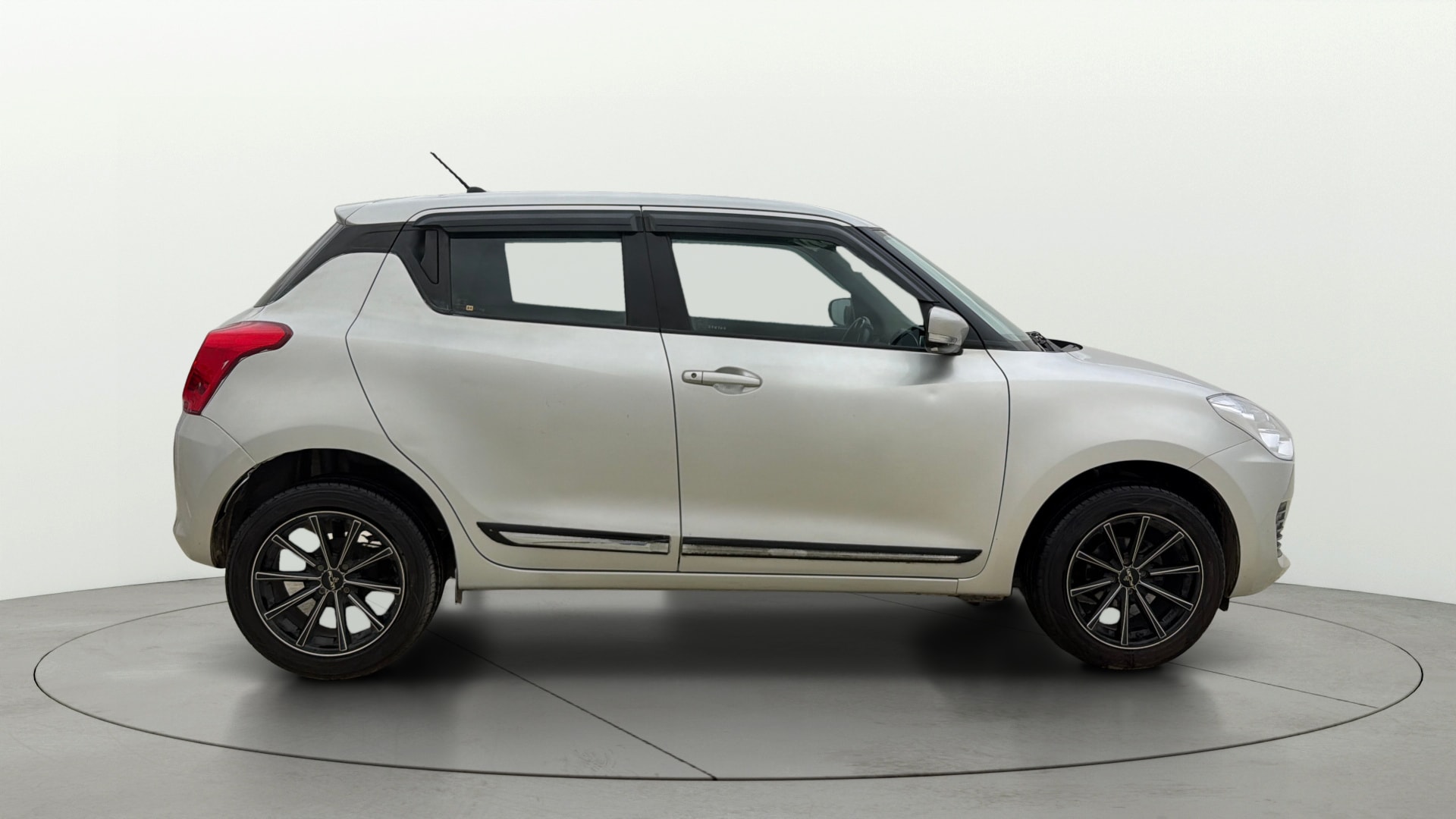 View 2018 Maruti Suzuki 1000 Base Variant Image 8 Used 2018 Maruti Suzuki 1000 Base Variant Image 8