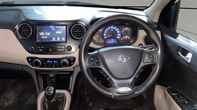 View Hyundai Xcent Image 20 Used Hyundai Xcent Image 20