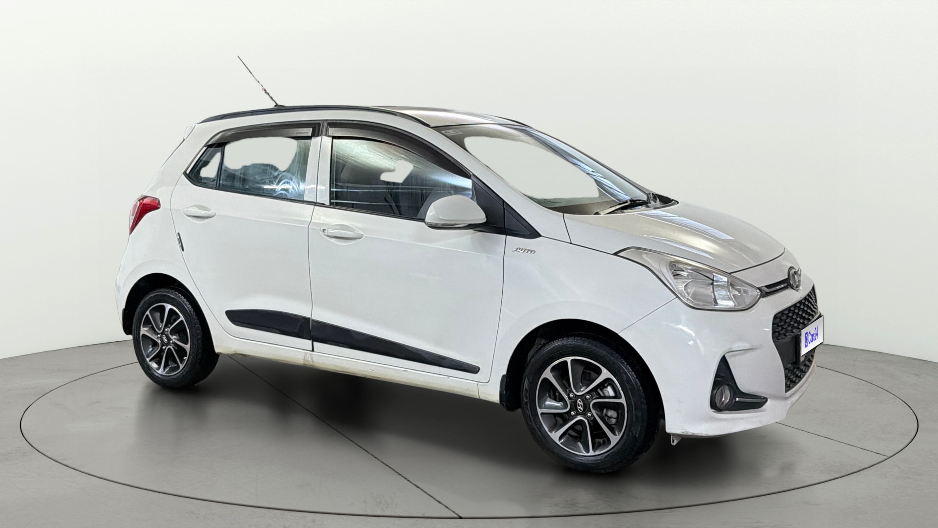 View 2018 Hyundai Grand i10 1.2 Sportz AT Petrol Image 21 Used 2018 Hyundai Grand i10 1.2 Sportz AT Petrol Image 21