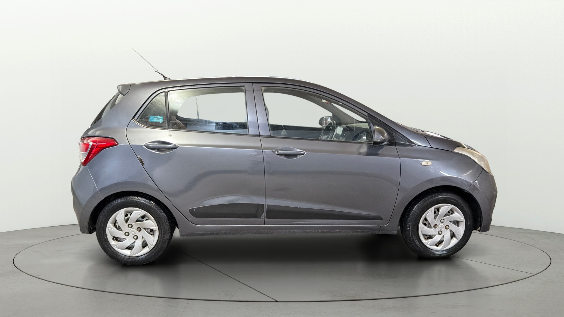 View 2014 Hyundai Grand i10 Magna 1.2 Kappa VTVT Image 8 Used 2014 Hyundai Grand i10 Magna 1.2 Kappa VTVT Image 8