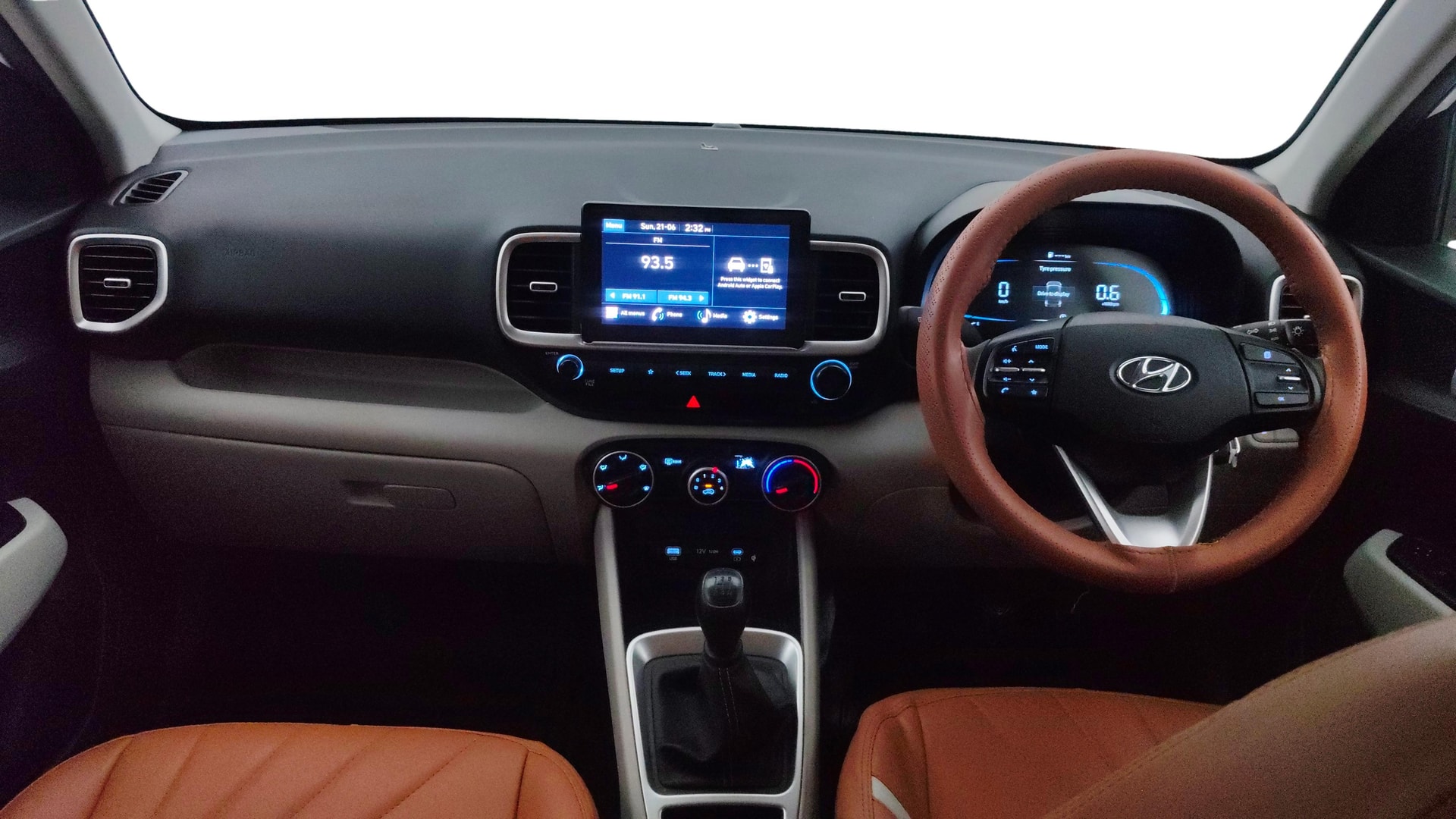 View 2025 Hyundai Venue S 1.2 Petrol Image 15 Used 2025 Hyundai Venue S 1.2 Petrol Image 15