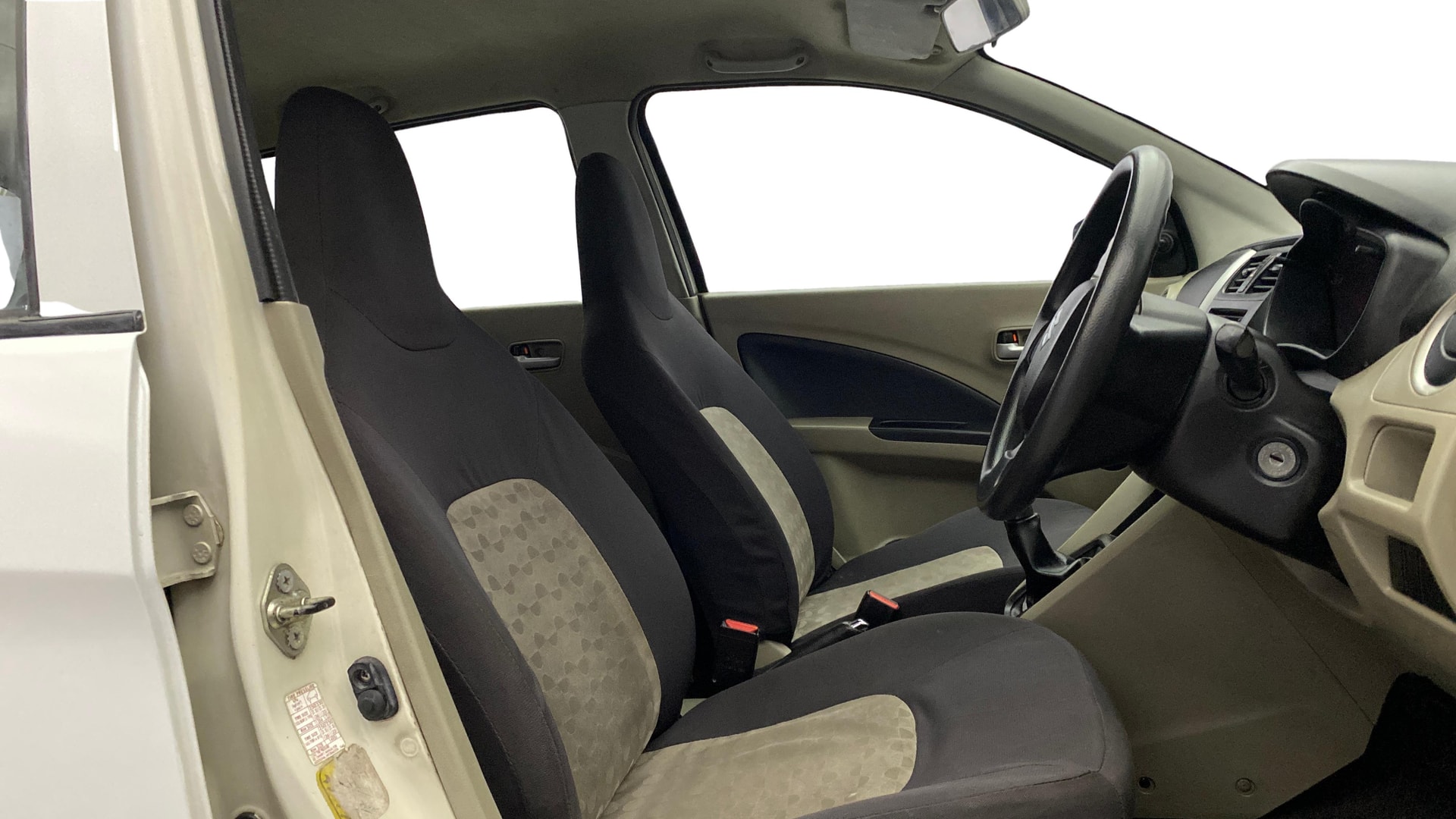 View 2015 Maruti Suzuki 1000 Base Variant Image 25 Used 2015 Maruti Suzuki 1000 Base Variant Image 25