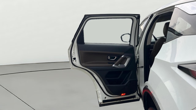 View Tata Harrier Image 23 Used Tata Harrier Image 23