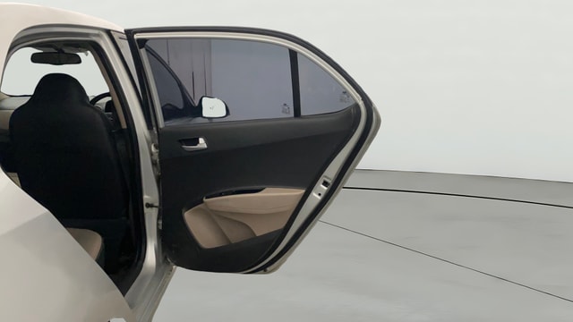 View Hyundai Xcent Image 6 Used Hyundai Xcent Image 6