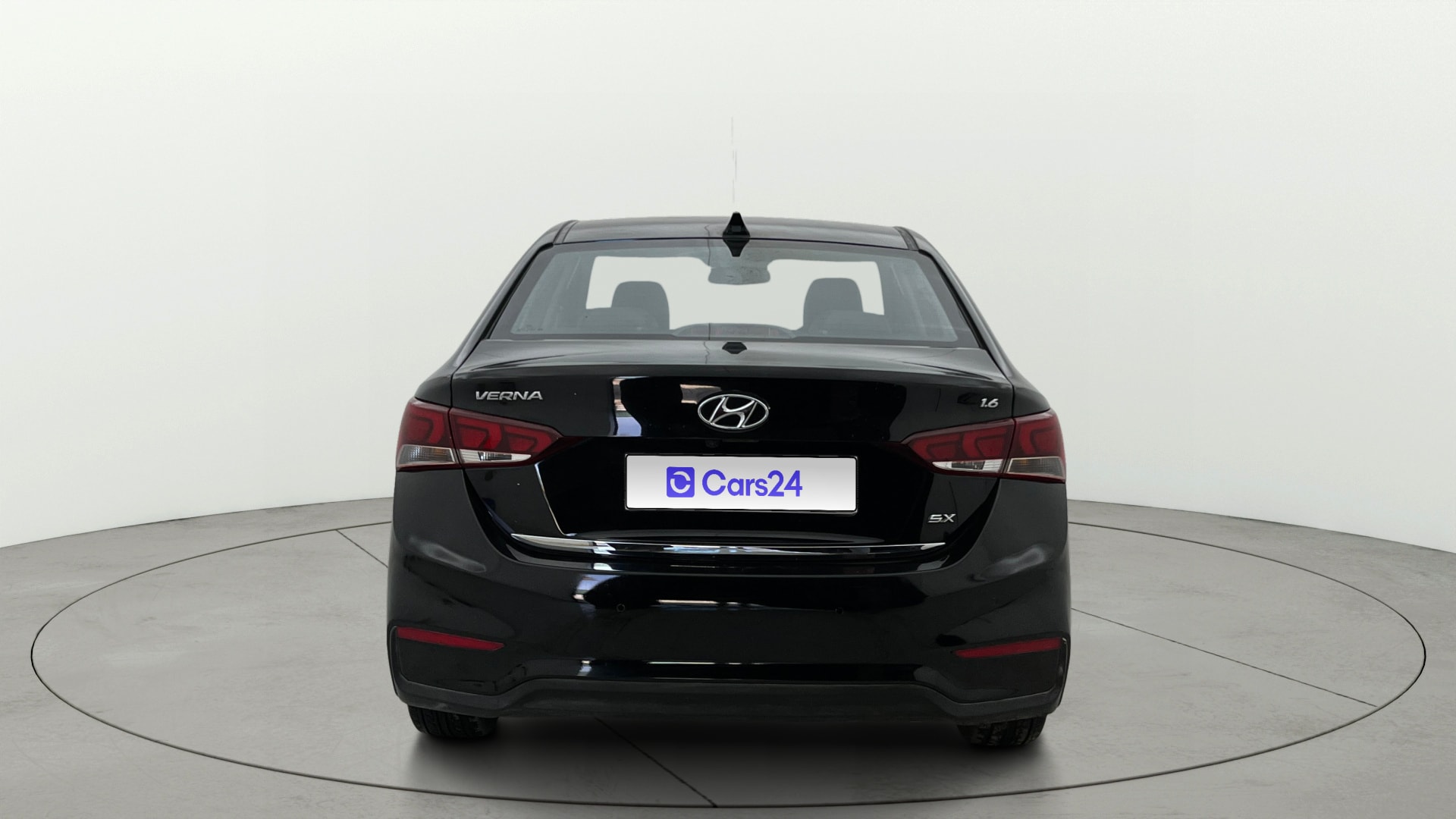 View 2019 Hyundai Verna 1.6 VTVT SX (O) Image 43 Used 2019 Hyundai Verna 1.6 VTVT SX (O) Image 43