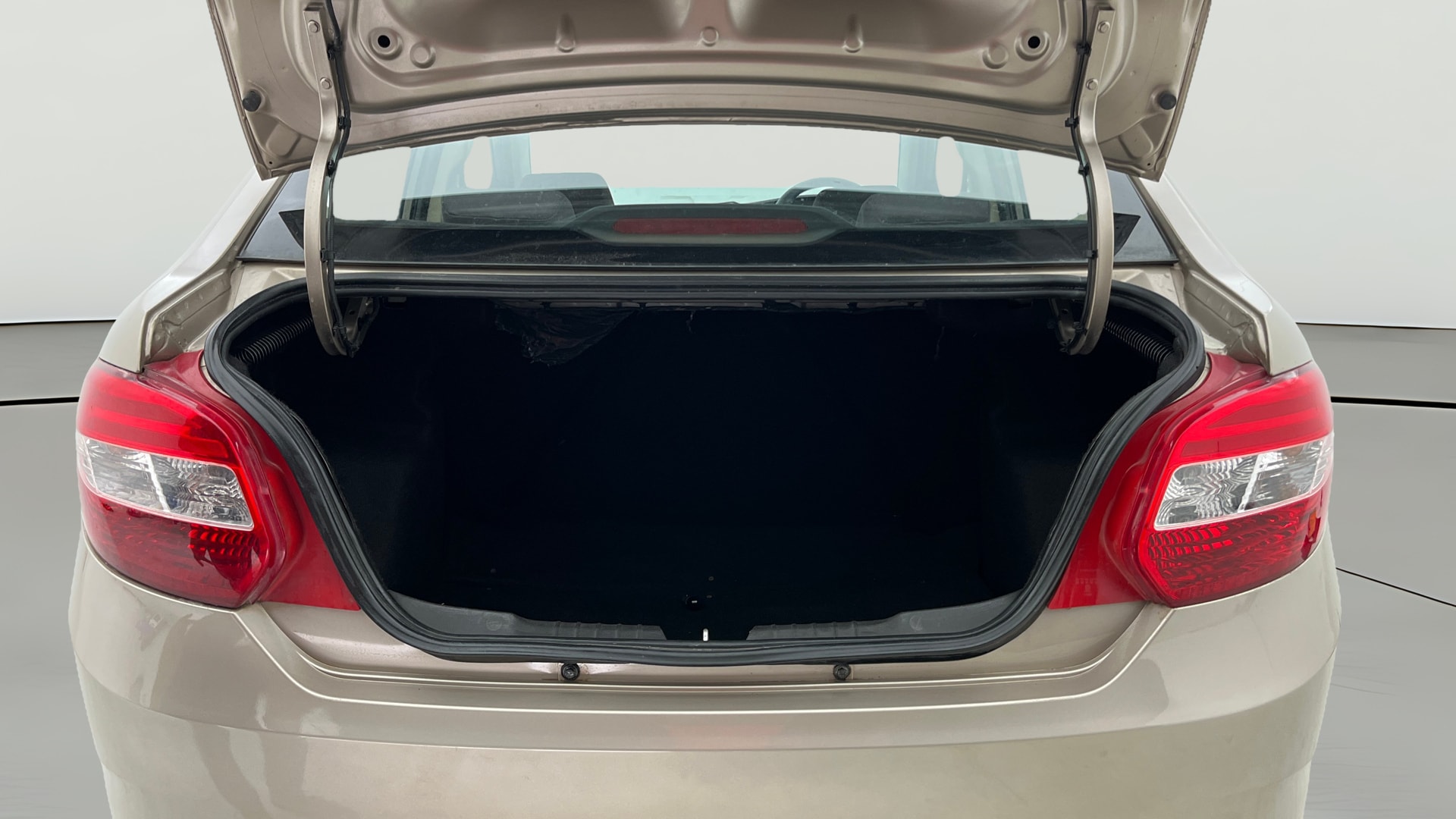 View 2015 Tata Zest XM Petrol Image 36 Used 2015 Tata Zest XM Petrol Image 36