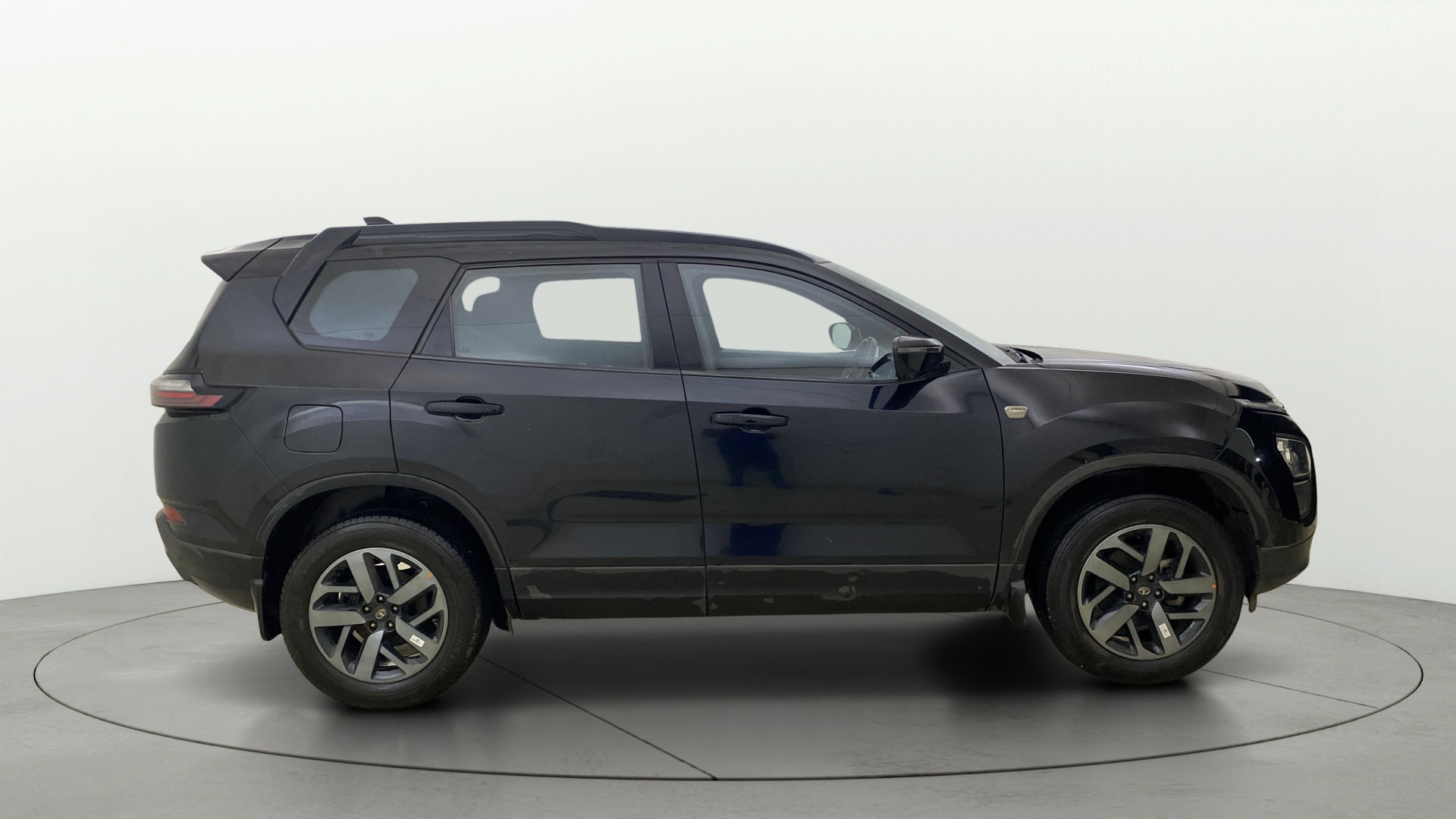 Used 2023 Tata Safari Used 2023 Tata Safari