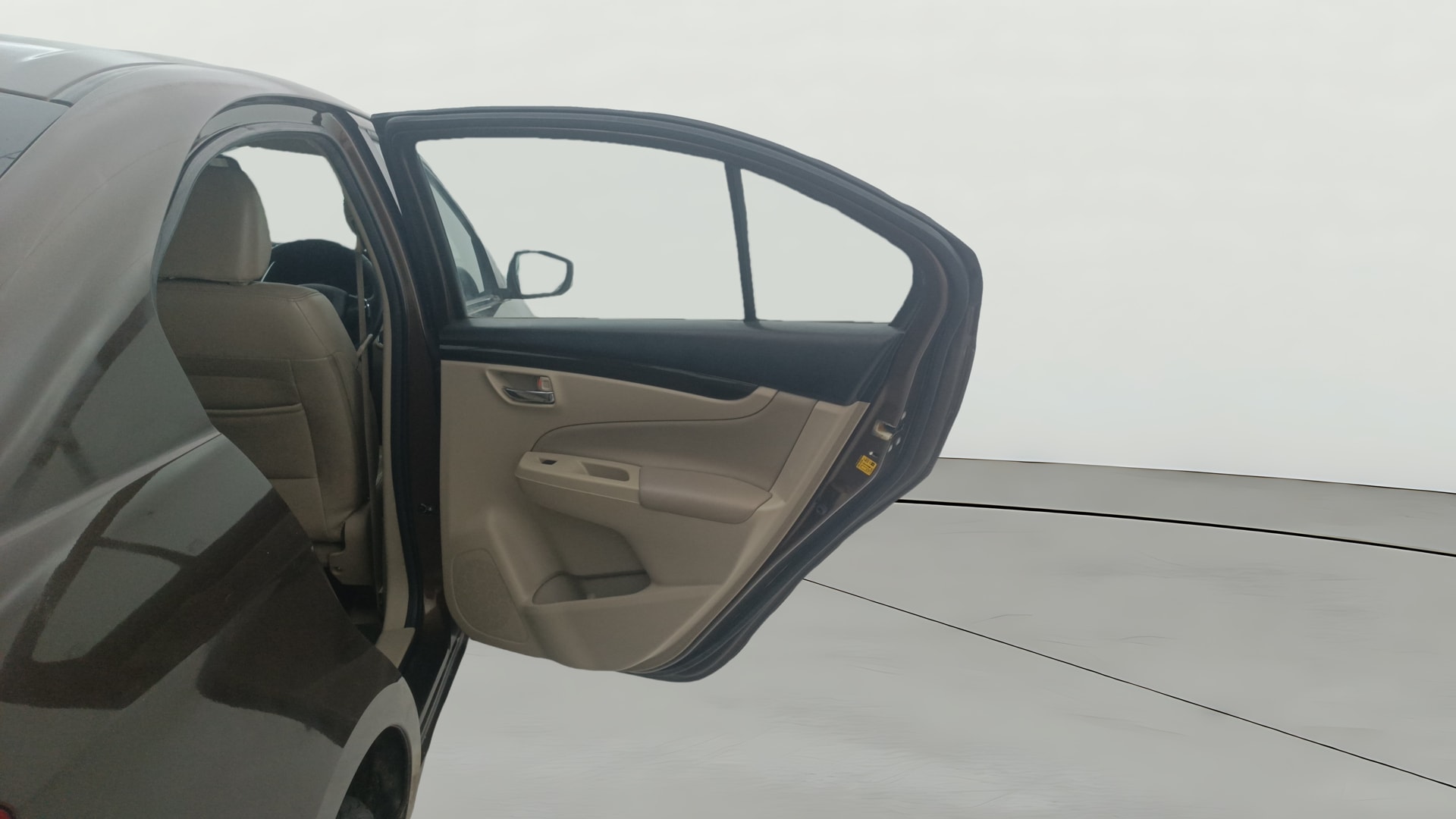 View 2017 Maruti Suzuki 1000 Base Variant Image 7 Used 2017 Maruti Suzuki 1000 Base Variant Image 7