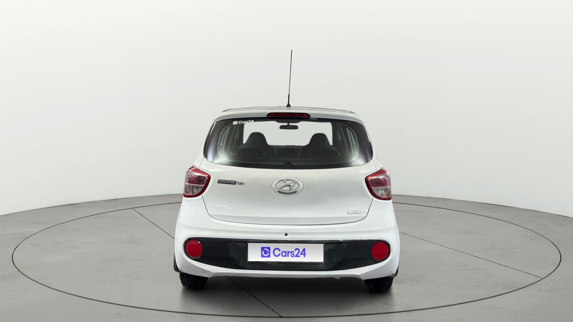 View 2017 Hyundai Grand i10 Magna 1.2 Kappa VTVT Image 39 Used 2017 Hyundai Grand i10 Magna 1.2 Kappa VTVT Image 39