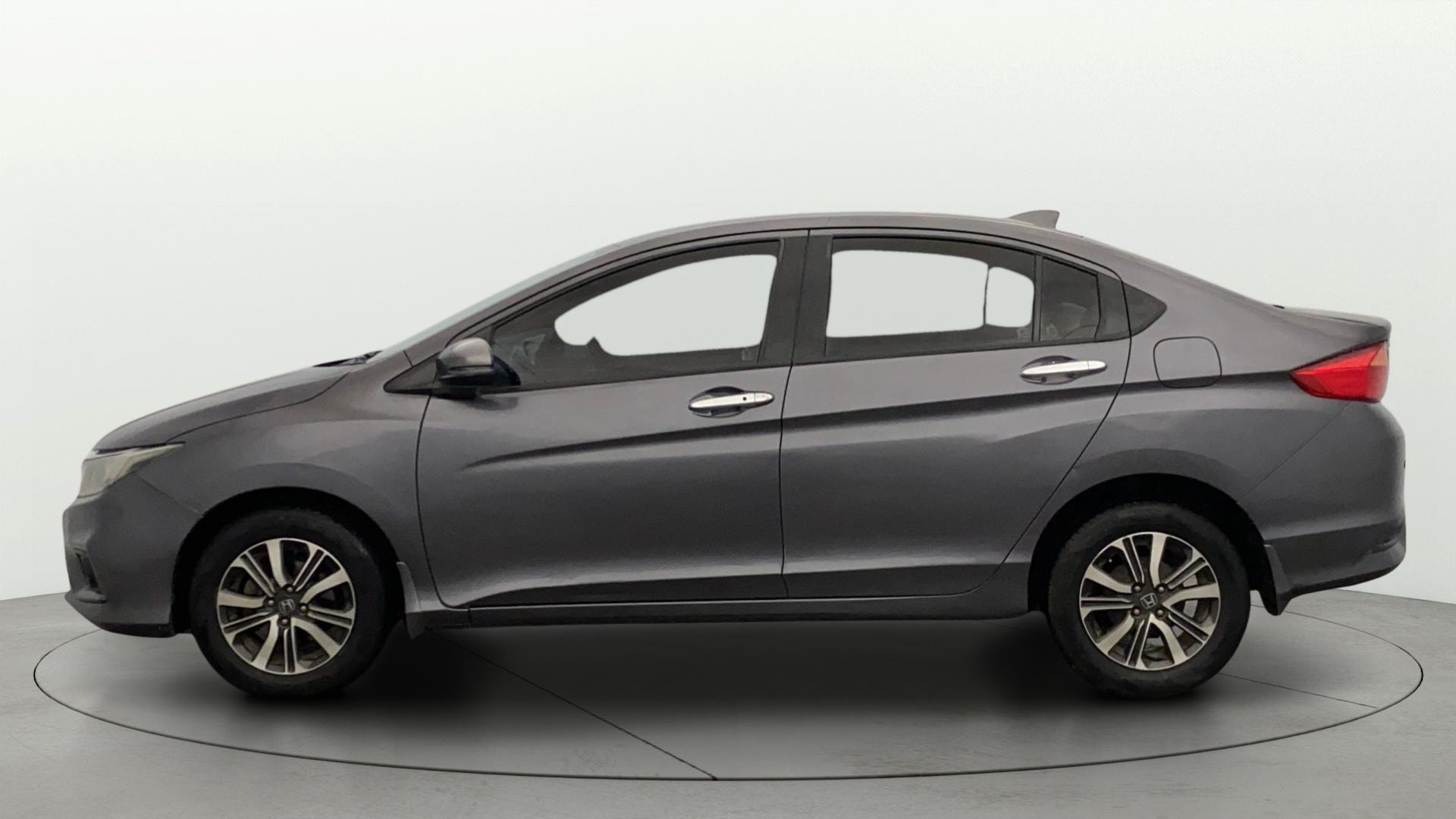 View 2017 Honda City ZX MT Diesel Anniversary Edition Image 28 Used 2017 Honda City ZX MT Diesel Anniversary Edition Image 28