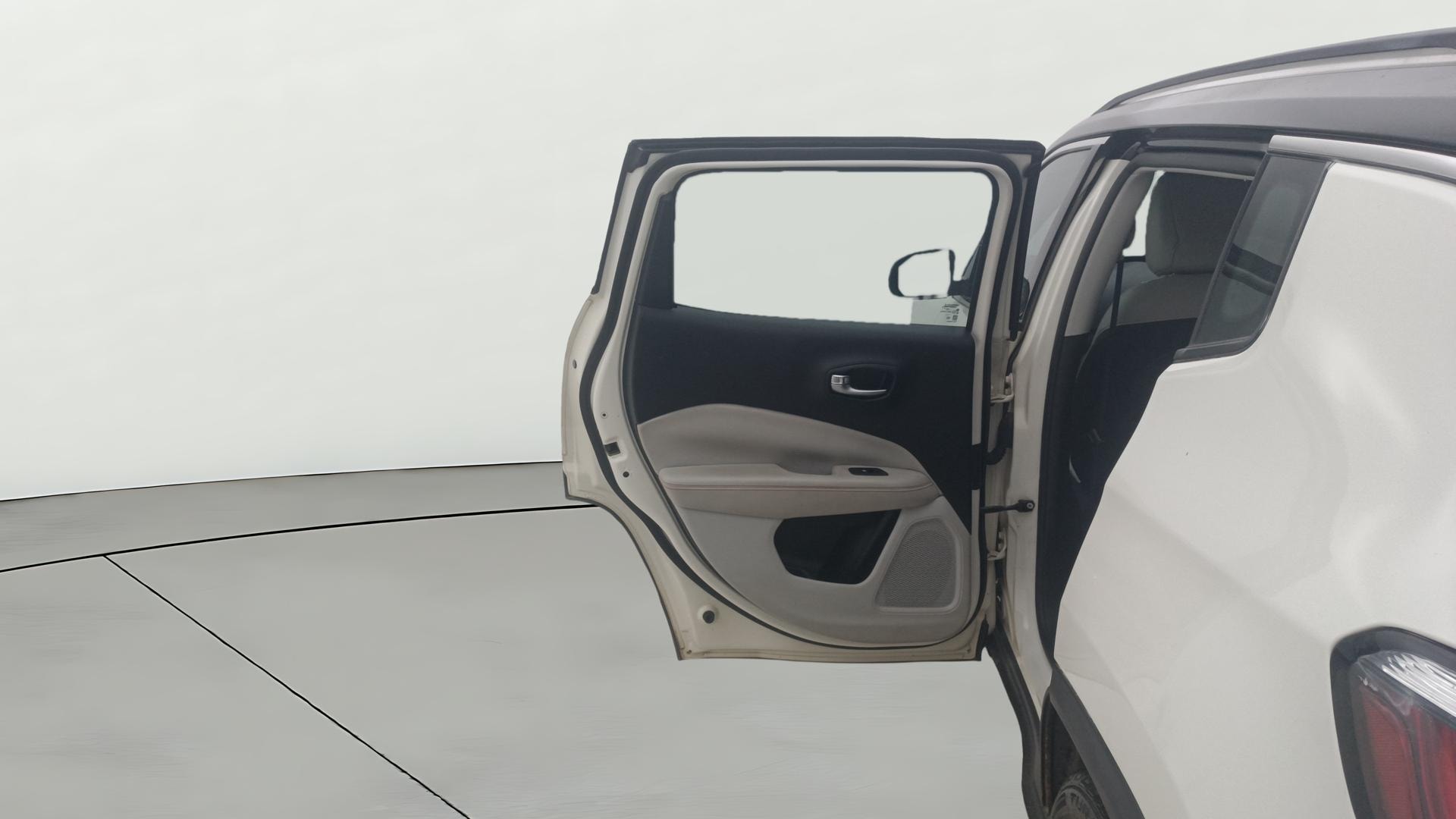 View 2019 Jeep Compass Limited Plus AT Image 22 Used 2019 Jeep Compass Limited Plus AT Image 22