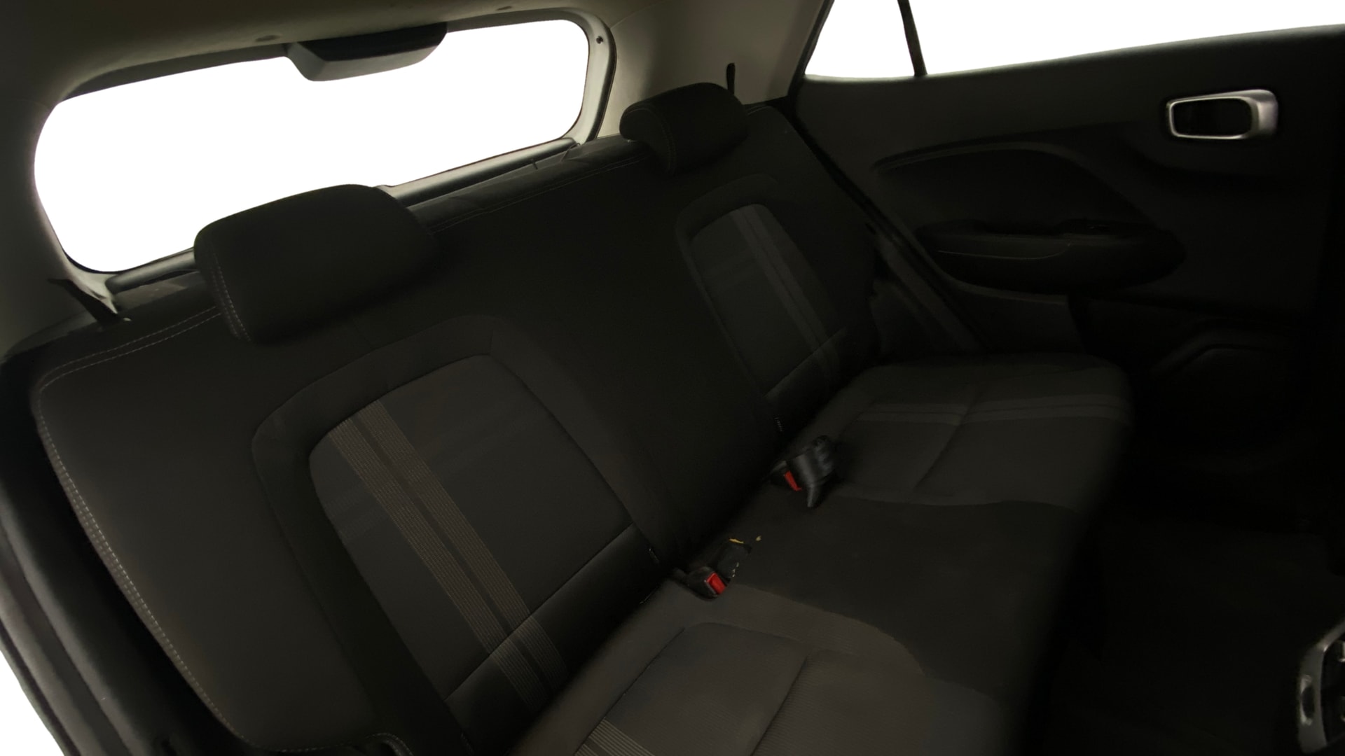 View 2019 Hyundai Venue SX Plus 1.0 Petrol AT Image 31 Used 2019 Hyundai Venue SX Plus 1.0 Petrol AT Image 31