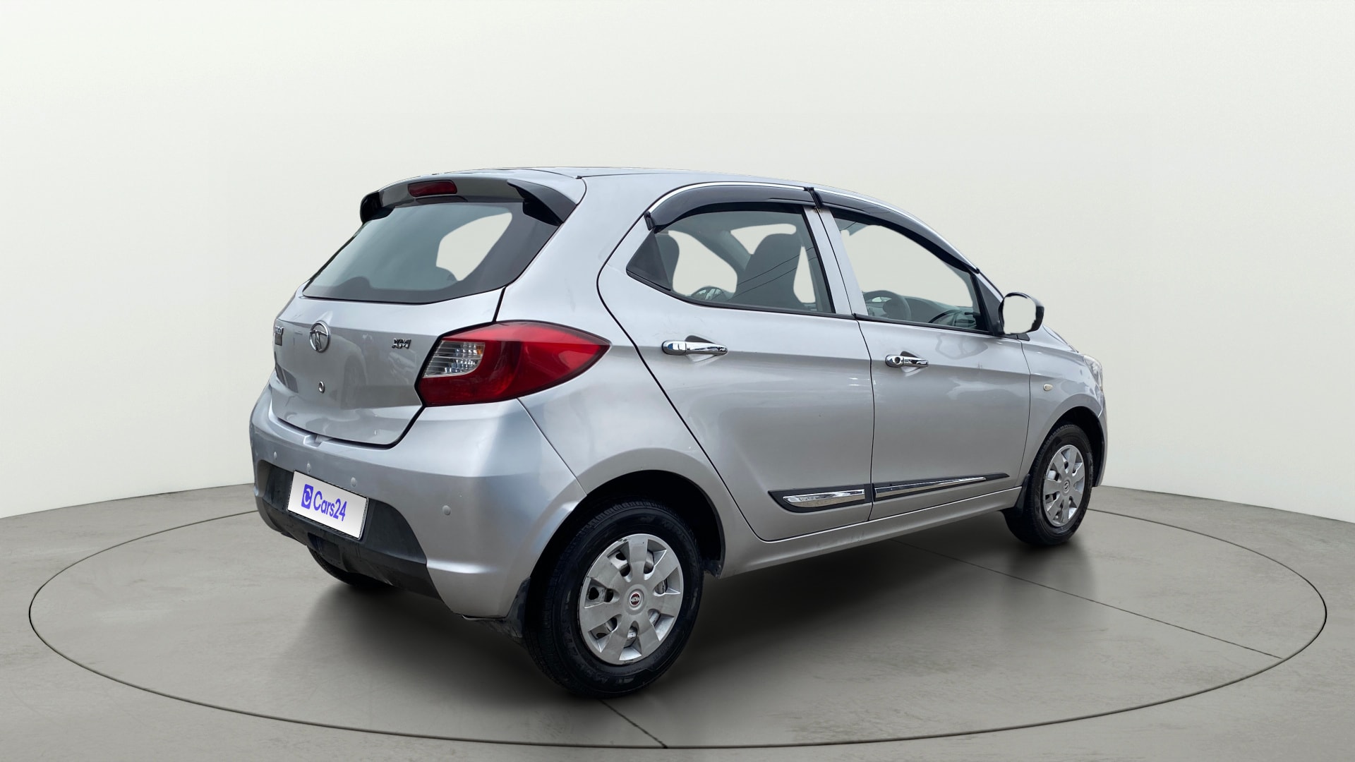 View 2019 Tata Tiago Revotorq XB Image 41 Used 2019 Tata Tiago Revotorq XB Image 41