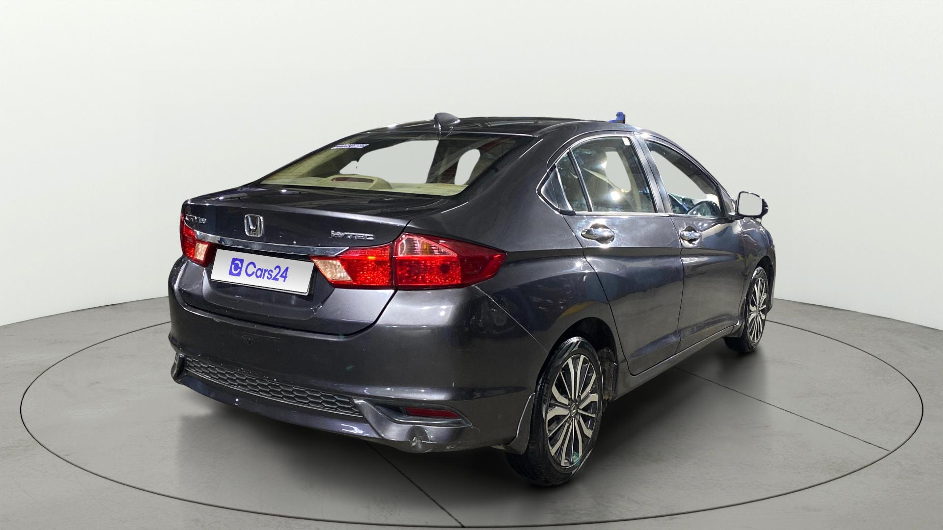 View 2018 Honda City ZX MT Diesel Anniversary Edition Image 44 Used 2018 Honda City ZX MT Diesel Anniversary Edition Image 44