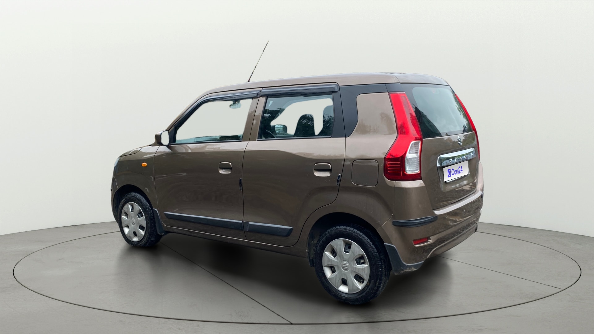 View 2020 Maruti Suzuki 1000 Base Variant Image 2 Used 2020 Maruti Suzuki 1000 Base Variant Image 2