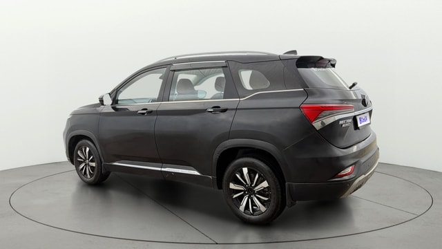 View MG Hector Plus Image 2 Used MG Hector Plus Image 2