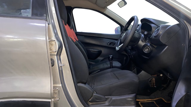 View Renault Kwid Image 19 Used Renault Kwid Image 19